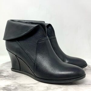 Latigo Zhara Black Leather Cuffed Wedge Ankle Boots 10 Classic Neutral Bohemian
